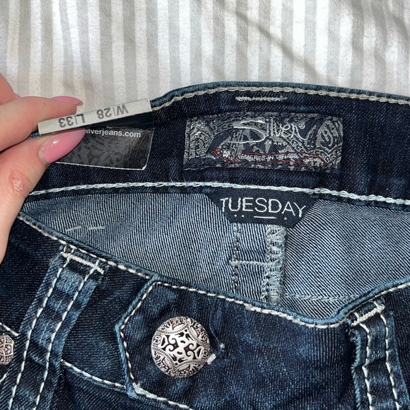 Silver Jeans Tuesday Low-Rise Bootcut Jeans - Picture 3 of 3